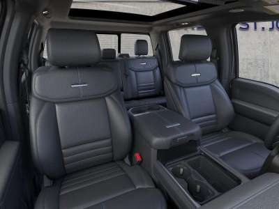 New 2025 Ford Super Duty F-350 SRW Platinum Crew Cab Truck for sale in St. Joseph MO