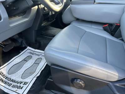 New 2025 Ford Super Duty F-350 XL Crew Cab Truck for sale in St. Joseph MO