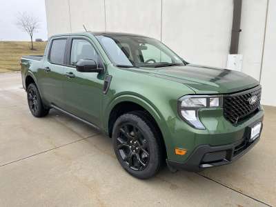 New 2025 Ford Maverick XLT Crew Cab Truck for sale in St. Joseph MO