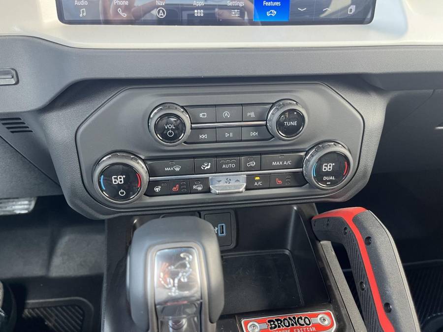 New 2025 Ford Bronco for sale in St. Joseph MO