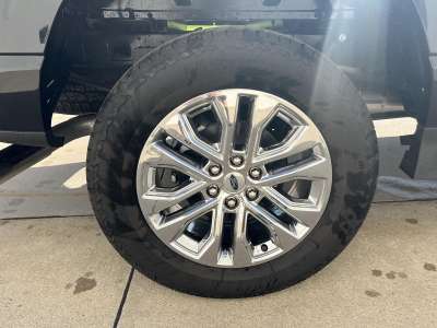 New 2025 Ford F-150 Lariat Crew Cab Truck for sale in St. Joseph MO