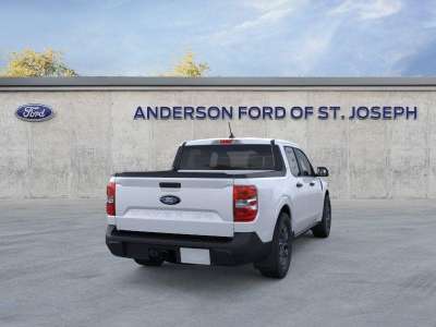 New 2025 Ford Maverick XLT Crew Cab Truck for sale in St. Joseph MO