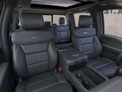 New 2026 Ford Super Duty F-450 DRW Platinum Crew Cab Truck for sale in St. Joseph MO