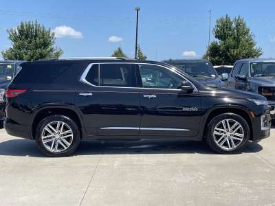 Used 2023 Chevrolet Traverse for sale in St. Joseph MO