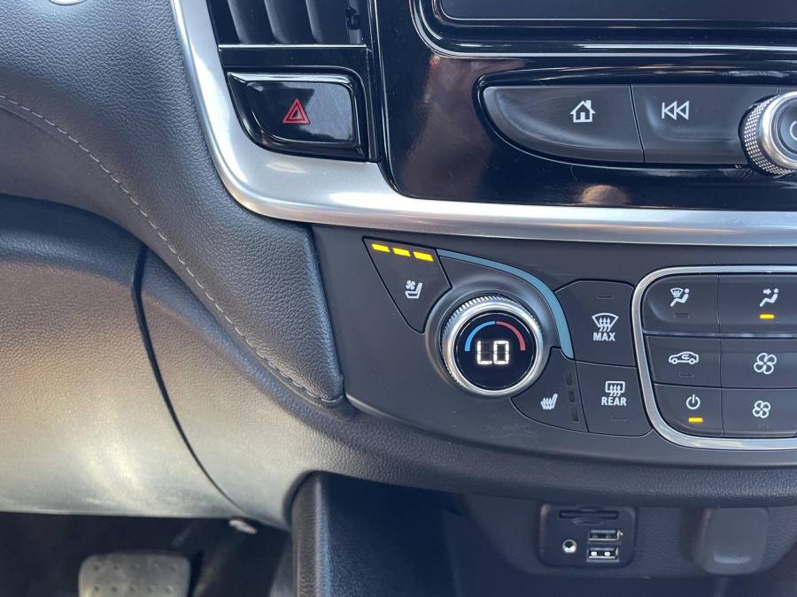 Used 2023 Chevrolet Traverse for sale in St. Joseph MO