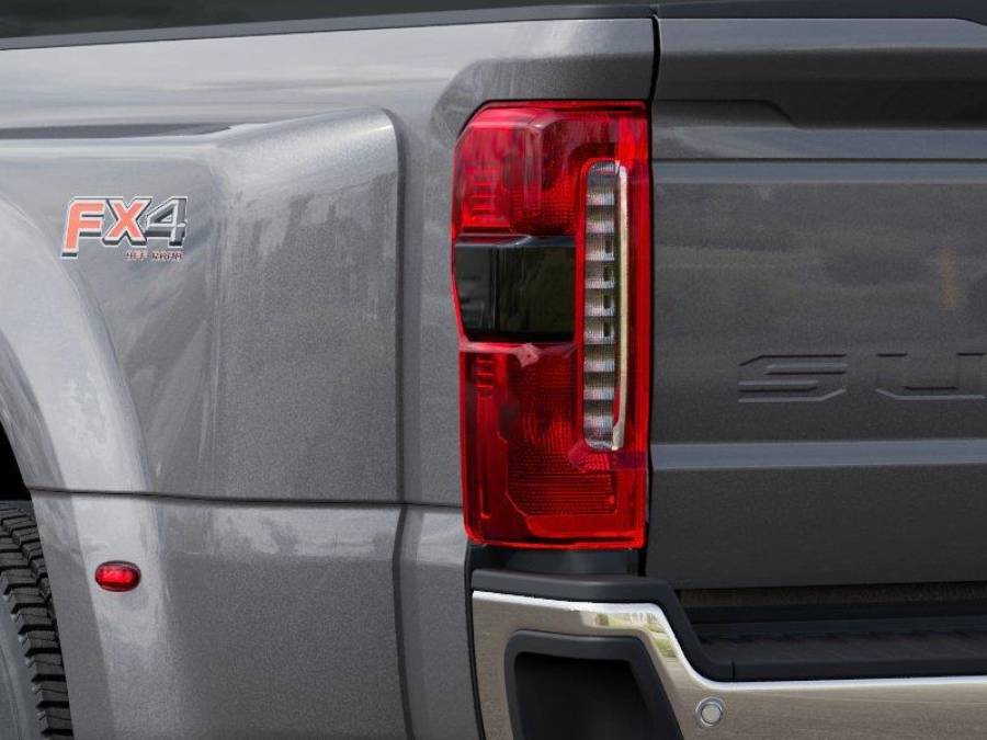 New 2027 Ford Super Duty F-450 DRW for sale in St. Joseph MO