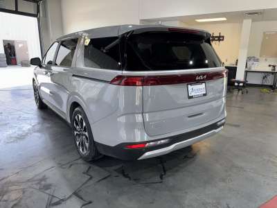 Used 2024 Kia Carnival EX Minivan for sale in Grand Island NE
