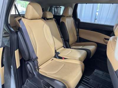 Used 2024 Kia Carnival for sale in Grand Island NE