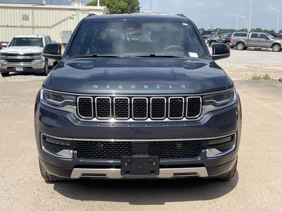 Used 2024 Jeep Wagoneer for sale in Grand Island NE