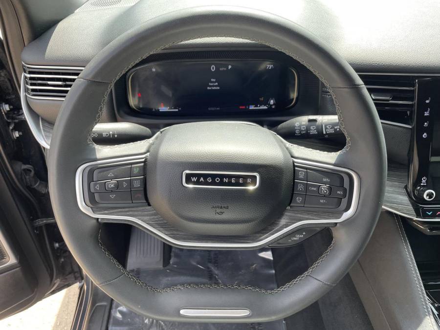 Used 2024 Jeep Wagoneer for sale in Grand Island NE