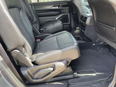 Used 2024 Jeep Wagoneer for sale in Grand Island NE