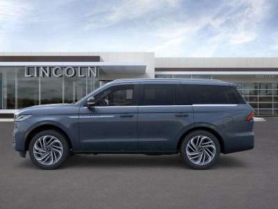New 2025 Lincoln Navigator for sale in Lincoln NE