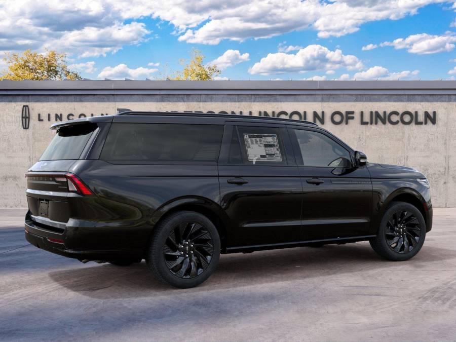 New 2027 Lincoln Navigator L for sale in Lincoln NE