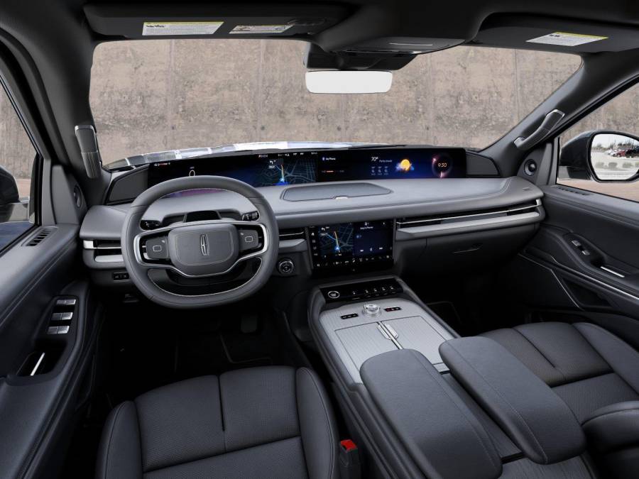 New 2027 Lincoln Navigator L for sale in Lincoln NE