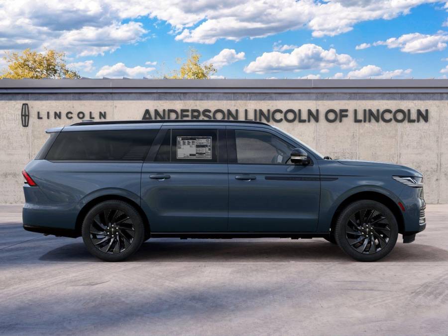 New 2027 Lincoln Navigator L for sale in Lincoln NE