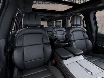 New 2027 Lincoln Navigator L for sale in Lincoln NE