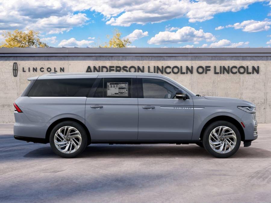 New 2027 Lincoln Navigator L for sale in Lincoln NE