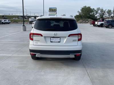 Used 2022 Honda Pilot Touring SUV/Crossover for sale in Lincoln NE