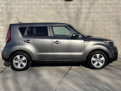 Used 2017 Kia Soul Base Sedan for sale in Lincoln NE