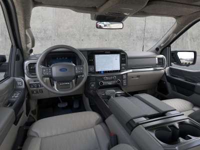 New 2026 Ford F-150 Platinum Crew Cab Truck for sale in Lincoln NE