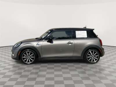 Used 2020 MINI Hardtop 2 Door Cooper S Hatchback for sale in Lincoln NE Used 2020 MINI Hardtop 2 Door Cooper S Hatchback for sale in Lincoln NE