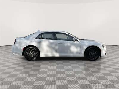Used 2023 Chrysler 300 Touring L  for sale in Lincoln NE Used 2023 Chrysler 300 Touring L  for sale in Lincoln NE