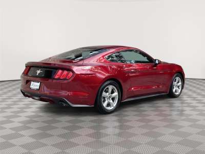 Used 2015 Ford Mustang V6 Coupe for sale in Lincoln NE Used 2015 Ford Mustang V6 Coupe for sale in Lincoln NE