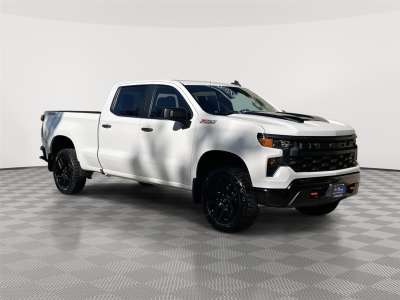 Used 2023 Chevrolet Silverado 1500 Custom Trail Boss Crew Cab Truck for sale in Lincoln NE Used 2023 Chevrolet Silverado 1500 Custom Trail Boss Crew Cab Truck for sale in Lincoln NE
