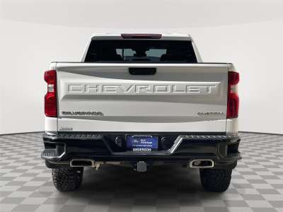 Used 2023 Chevrolet Silverado 1500 Custom Trail Boss Crew Cab Truck for sale in Lincoln NE Used 2023 Chevrolet Silverado 1500 Custom Trail Boss Crew Cab Truck for sale in Lincoln NE