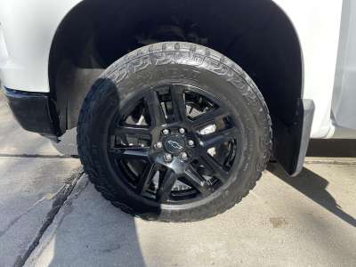 Used 2023 Chevrolet Silverado 1500 Custom Trail Boss Crew Cab Truck for sale in Lincoln NE Used 2023 Chevrolet Silverado 1500 Custom Trail Boss Crew Cab Truck for sale in Lincoln NE