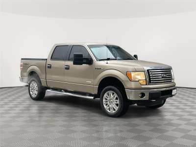 Used 2011 Ford F-150 XLT Crew Cab Truck for sale in Lincoln NE Used 2011 Ford F-150 XLT Crew Cab Truck for sale in Lincoln NE