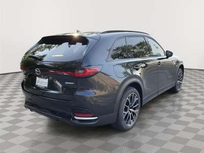 New 2025 Mazda CX-70 PHEV Premium Plus Package SUV/Crossover for sale in Lincoln NE New 2025 Mazda CX-70 PHEV Premium Plus Package SUV/Crossover for sale in Lincoln NE