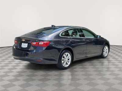 Used 2023 Chevrolet Malibu LT Sedan for sale in Lincoln NE Used 2023 Chevrolet Malibu LT Sedan for sale in Lincoln NE