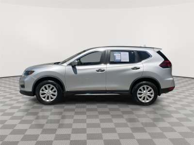 Used 2020 Nissan Rogue S SUV/Crossover for sale in Lincoln NE Used 2020 Nissan Rogue S SUV/Crossover for sale in Lincoln NE