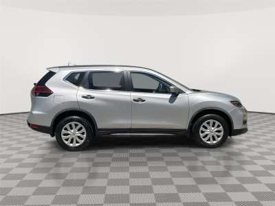 Used 2020 Nissan Rogue S SUV/Crossover for sale in Lincoln NE Used 2020 Nissan Rogue S SUV/Crossover for sale in Lincoln NE