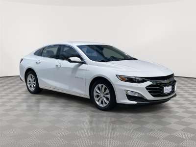 Used 2020 Chevrolet Malibu LT Sedan for sale in Lincoln NE Used 2020 Chevrolet Malibu LT Sedan for sale in Lincoln NE