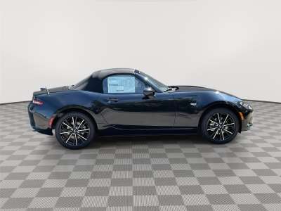 New 2025 Mazda MX-5 Miata Grand Touring Convertible for sale in Lincoln NE New 2025 Mazda MX-5 Miata Grand Touring Convertible for sale in Lincoln NE