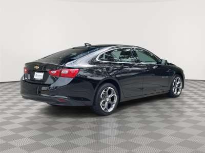 Used 2024 Chevrolet Malibu LT Sedan for sale in Lincoln NE Used 2024 Chevrolet Malibu LT Sedan for sale in Lincoln NE