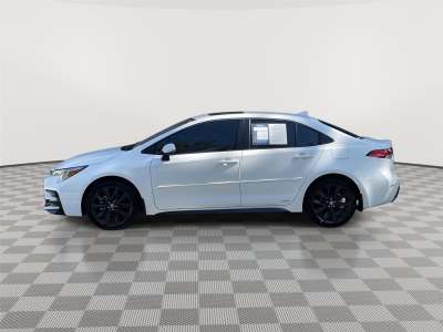 Used 2025 Toyota Corolla Hybrid SE Sedan for sale in Lincoln NE Used 2025 Toyota Corolla Hybrid SE Sedan for sale in Lincoln NE