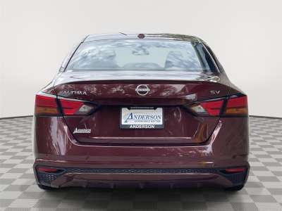 Used 2024 Nissan Altima 2.5 SV Sedan for sale in Lincoln NE Used 2024 Nissan Altima 2.5 SV Sedan for sale in Lincoln NE