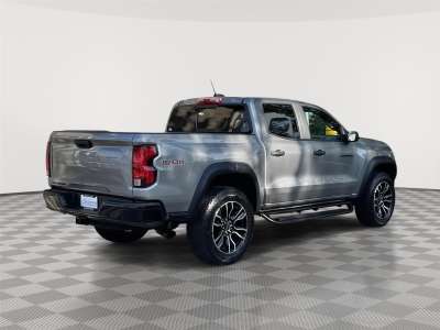 Used 2024 Chevrolet Colorado 4WD Trail Boss Crew Cab Truck for sale in Lincoln NE Used 2024 Chevrolet Colorado 4WD Trail Boss Crew Cab Truck for sale in Lincoln NE