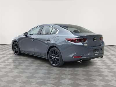 Used 2025 Mazda3 Sedan 2.5 S Carbon Edition Sedan for sale in Lincoln NE Used 2025 Mazda3 Sedan 2.5 S Carbon Edition Sedan for sale in Lincoln NE