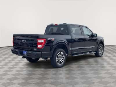 Used 2022 Ford F-150 XL Crew Cab Truck for sale in Lincoln NE Used 2022 Ford F-150 XL Crew Cab Truck for sale in Lincoln NE