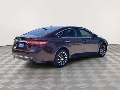 Used 2018 Toyota Avalon XLE Sedan for sale in Lincoln NE Used 2018 Toyota Avalon XLE Sedan for sale in Lincoln NE