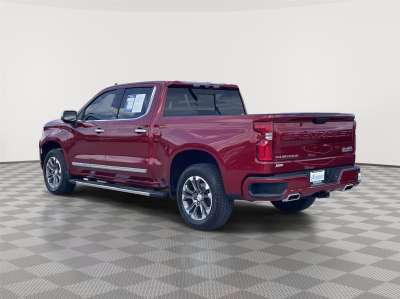 Used 2024 Chevrolet Silverado 1500 High Country Crew Cab Truck for sale in Lincoln NE Used 2024 Chevrolet Silverado 1500 High Country Crew Cab Truck for sale in Lincoln NE