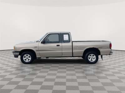 Used 1997 Mazda B-Series Truck SE Extended Cab Truck for sale in Lincoln NE Used 1997 Mazda B-Series Truck SE Extended Cab Truck for sale in Lincoln NE