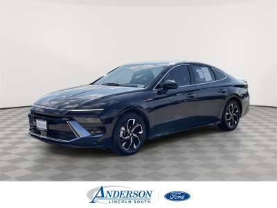 Used 2024 Hyundai Sonata SEL Sedan for sale in Lincoln NE Used 2024 Hyundai Sonata SEL Sedan for sale in Lincoln NE