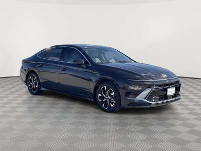Used 2024 Hyundai Sonata SEL Sedan for sale in Lincoln NE Used 2024 Hyundai Sonata SEL Sedan for sale in Lincoln NE