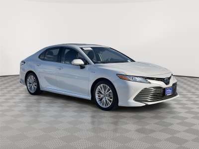 Used 2018 Toyota Camry Hybrid XLE Sedan for sale in Lincoln NE Used 2018 Toyota Camry Hybrid XLE Sedan for sale in Lincoln NE