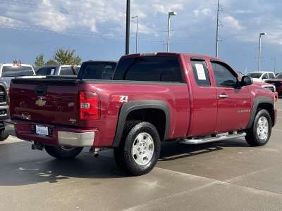 Used 2007 Chevrolet Silverado 1500 LT w/1LT Ext Cab 6.5' Wideside for sale in Lincoln NE Used 2007 Chevrolet Silverado 1500 LT w/1LT Ext Cab 6.5' Wideside for sale in Lincoln NE